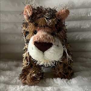 GANZ RETIRED Collectable Plush Leopard Toy